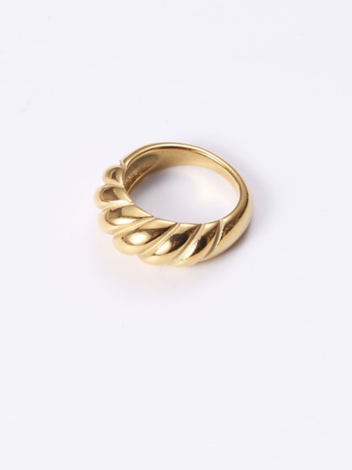 Croissant Ring